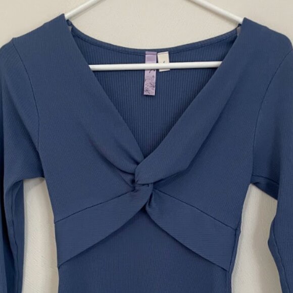 Alya Long-Sleeve Ribbed Knit Blue Bodycon Dress - Size S - For a good cause! - Picture 2 of 5